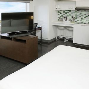 King Studio Room